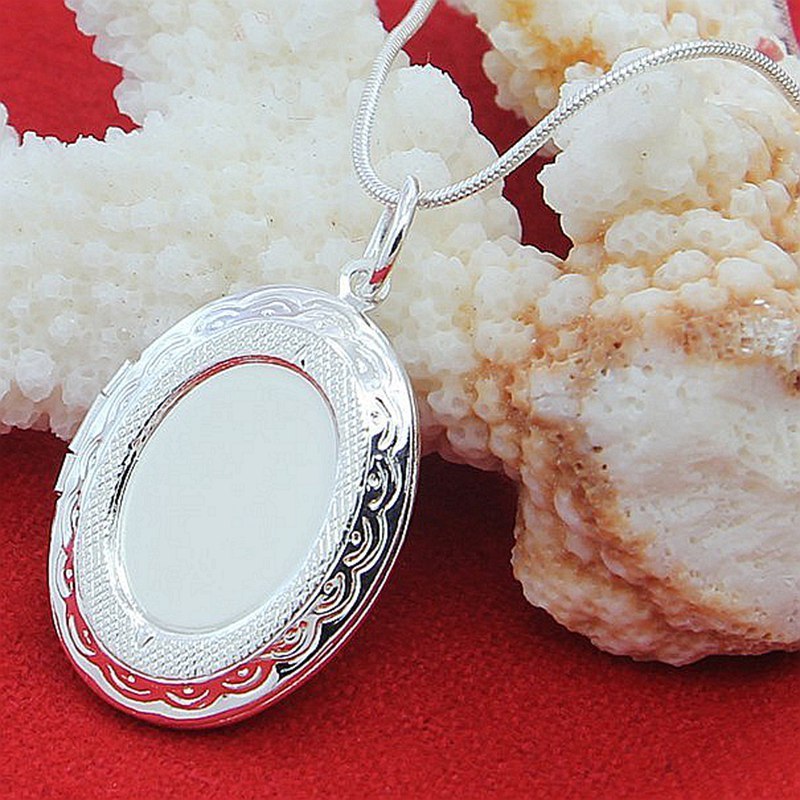 Silver Plated Egg Shape Frame Pendant Necklace