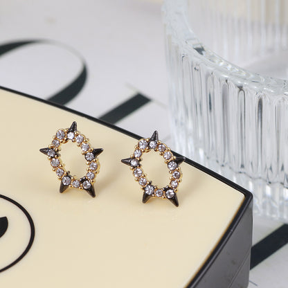 Women's Geometric Irregular Hollow Ring Diamond Earrings