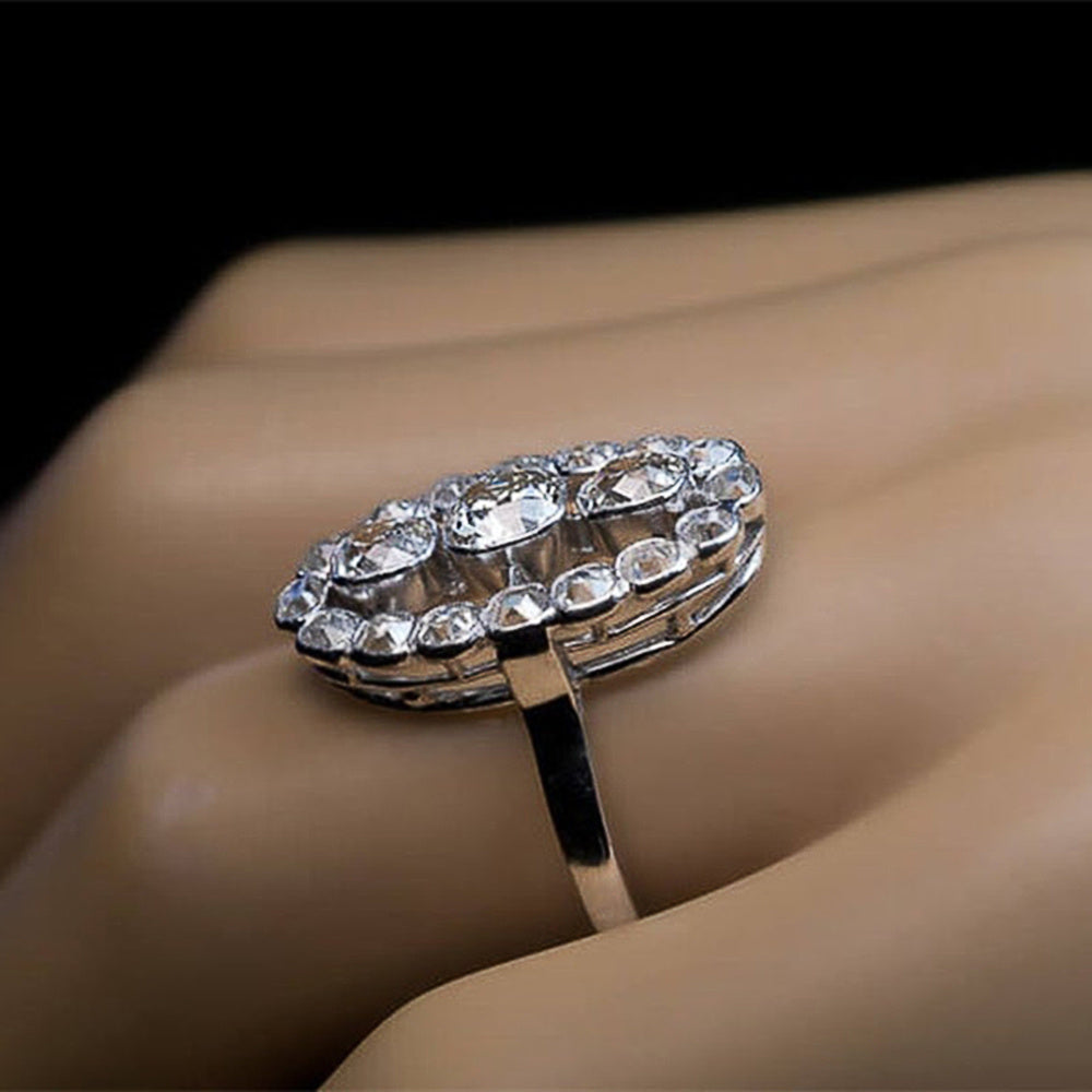 Women's Fashion And Luxury Inlaid Zircon Ring