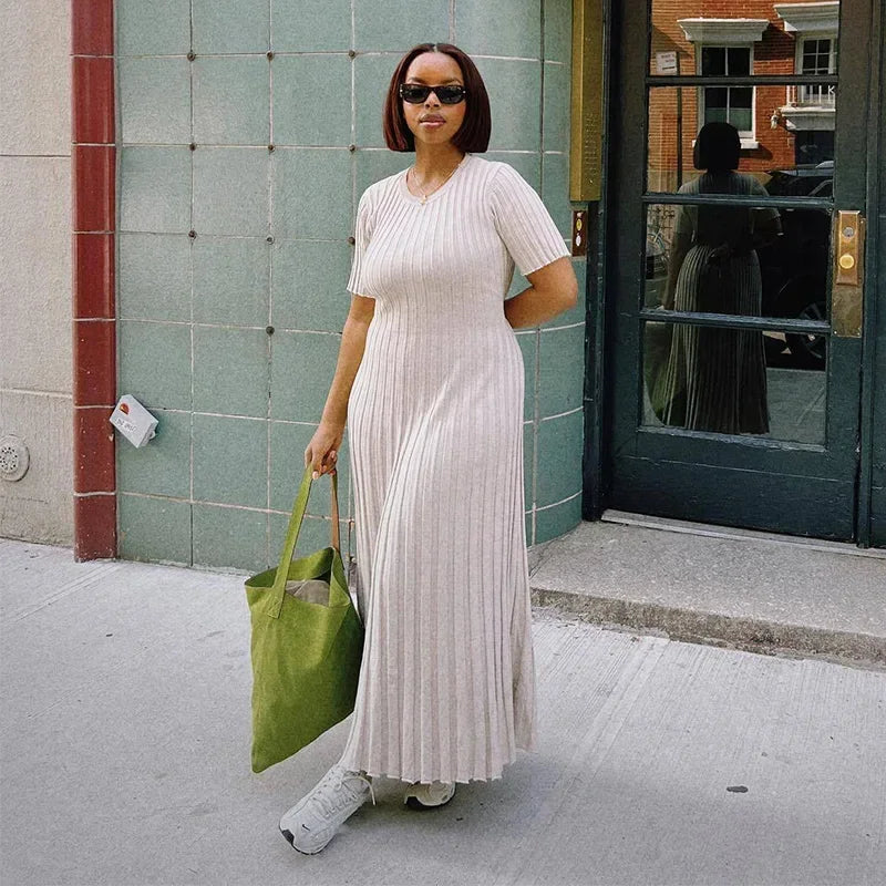 Knitted Long Dress Women Short Sleeve Pleated Lady Party Dresses 2024 Spring Summer Hip Package O Neck Ribbed Female Vestidos