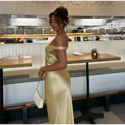 Elegant Satin Backless Party Maxi Dress For Women Fashion Off Shoulder Sleeveless Slim Long Robe 2024 New Lady Chic Evening Gown