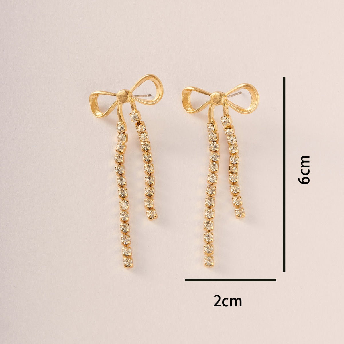 Fashion Temperament And Beautiful Bow Tassel Long Earrings Cold Style High-grade Diamond