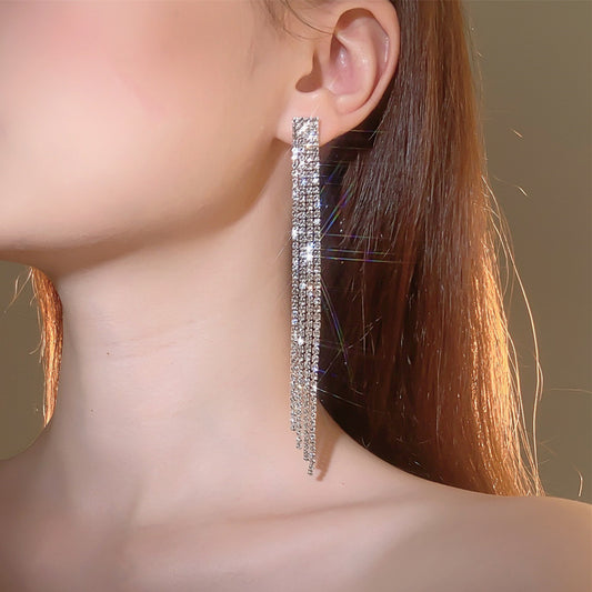 High-grade Diamond-embedded Multi-row Silver Needle Long Fringe Pendant Earrings