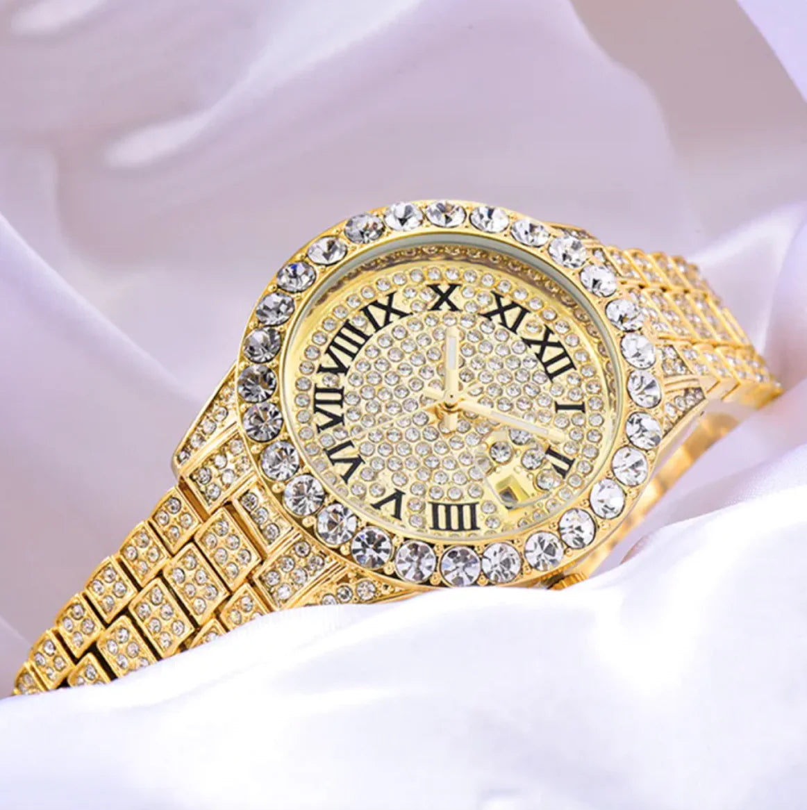 Luminous Women's Quartz Watch with Diamond Inlaid Waterproof Design and Calendar